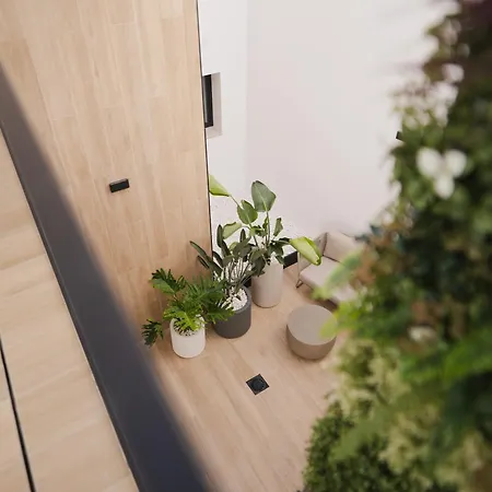 Azure Homes דירה