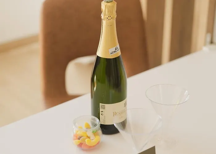 아파트 Azure Homes